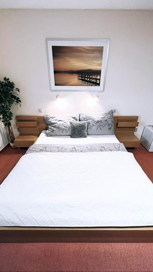 Hotel Algar Opava Luaran gambar