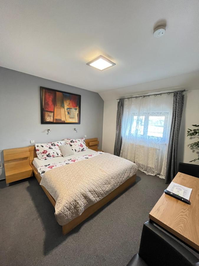 Hotel Algar Opava Luaran gambar