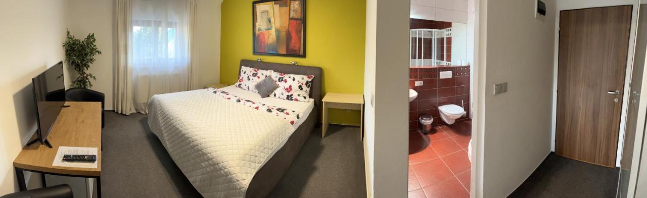 Hotel Algar Opava Luaran gambar