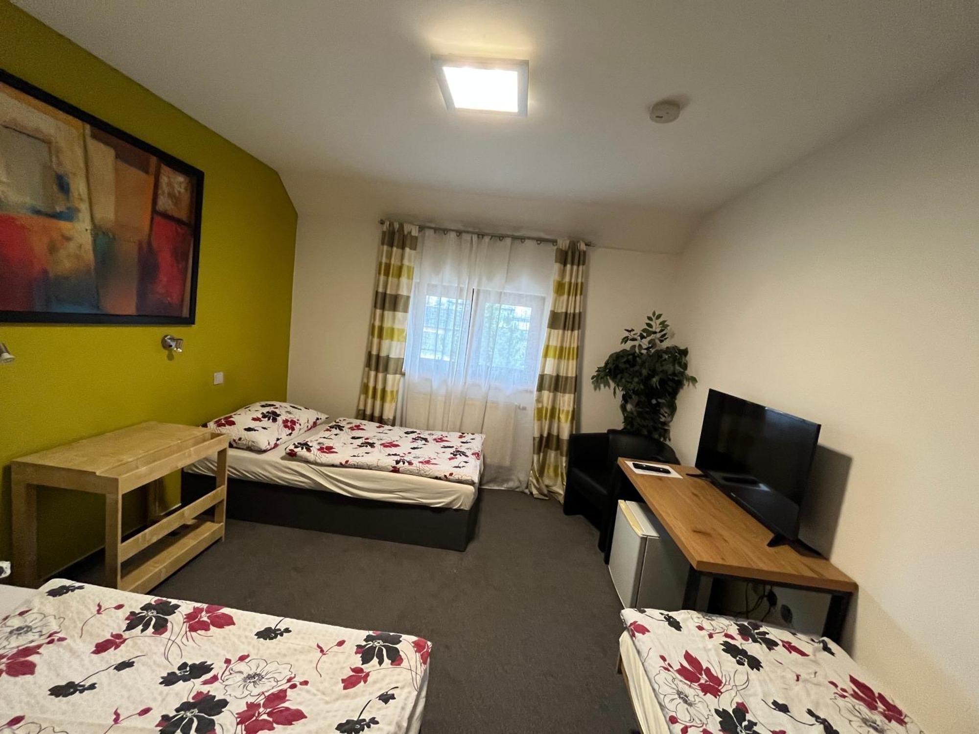 Hotel Algar Opava Luaran gambar