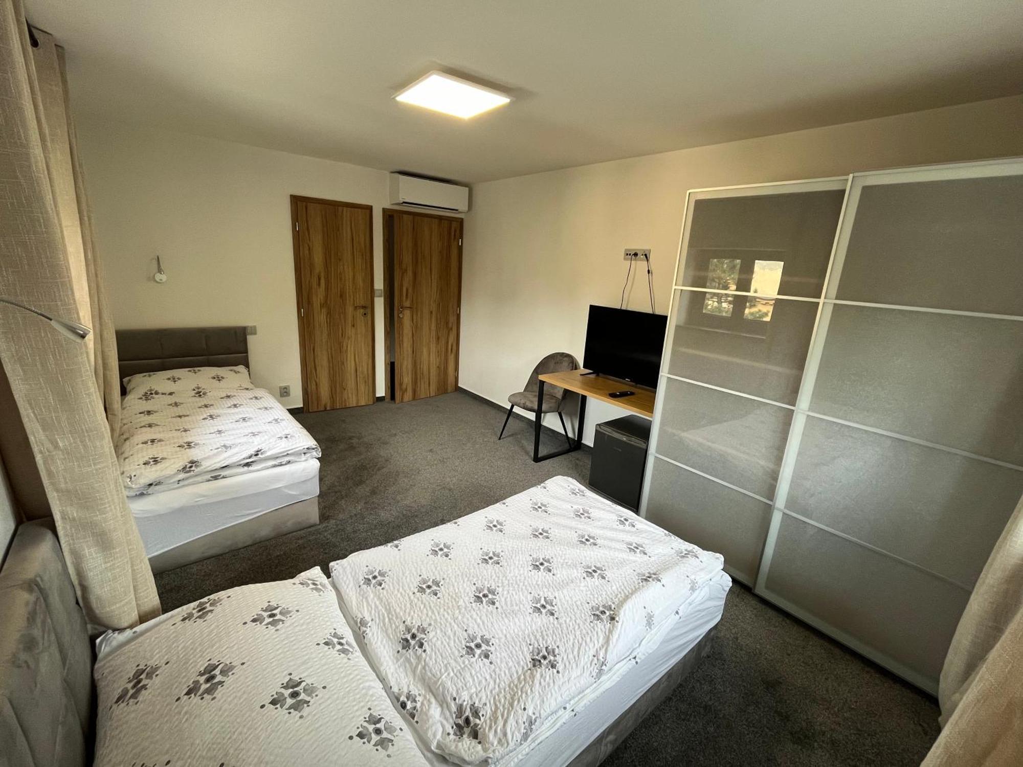 Hotel Algar Opava Luaran gambar